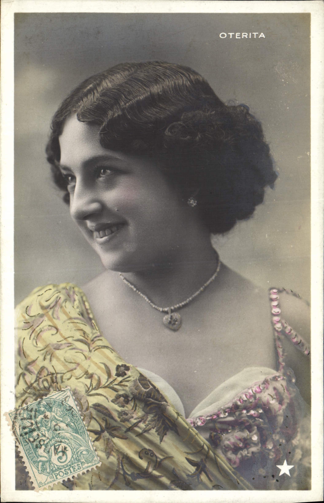 VINTAGE POSTCARD Woman Oterita Theater