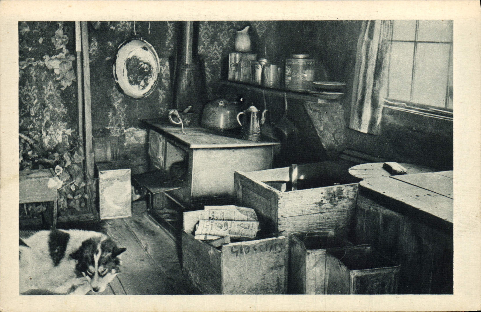 CPA Polaire Amerique du Nord Les appartements meubles du missionnaire Mary's igloo Cercle Arctique Alaska