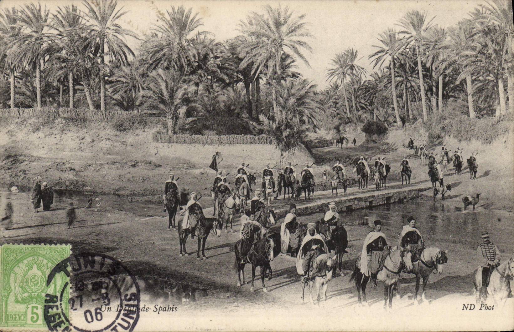 CPA Militaria Spahis Tunisie