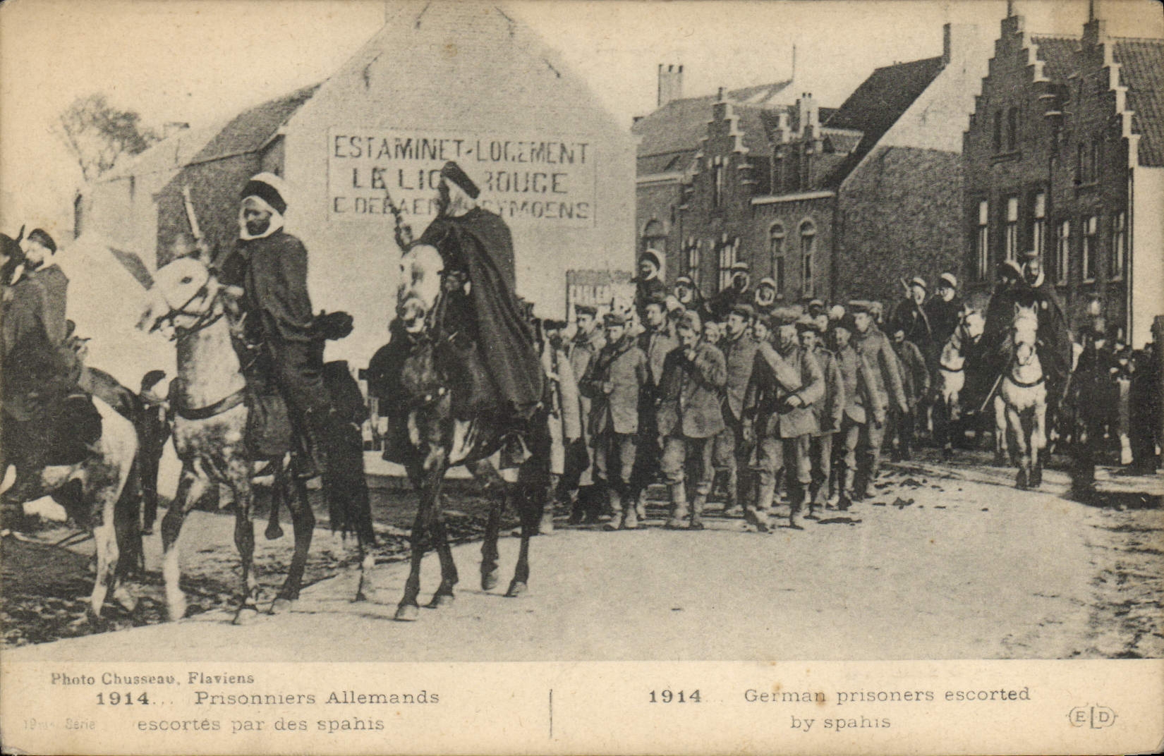 Acompañamientos alemanes de los presos de Militaria de la POSTAL de la VENDIMIA de Spahis