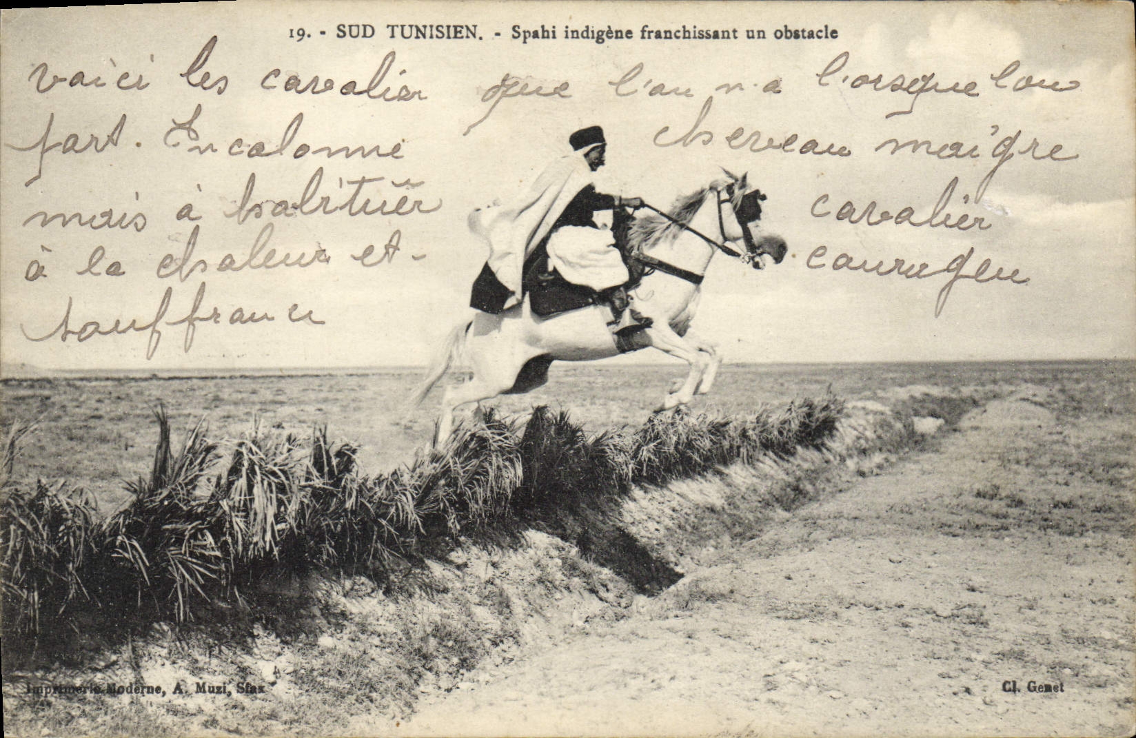 Travesía indígena tunecina meridional de Militaria Spahi de la POSTAL de la VENDIMIA un obstáculo