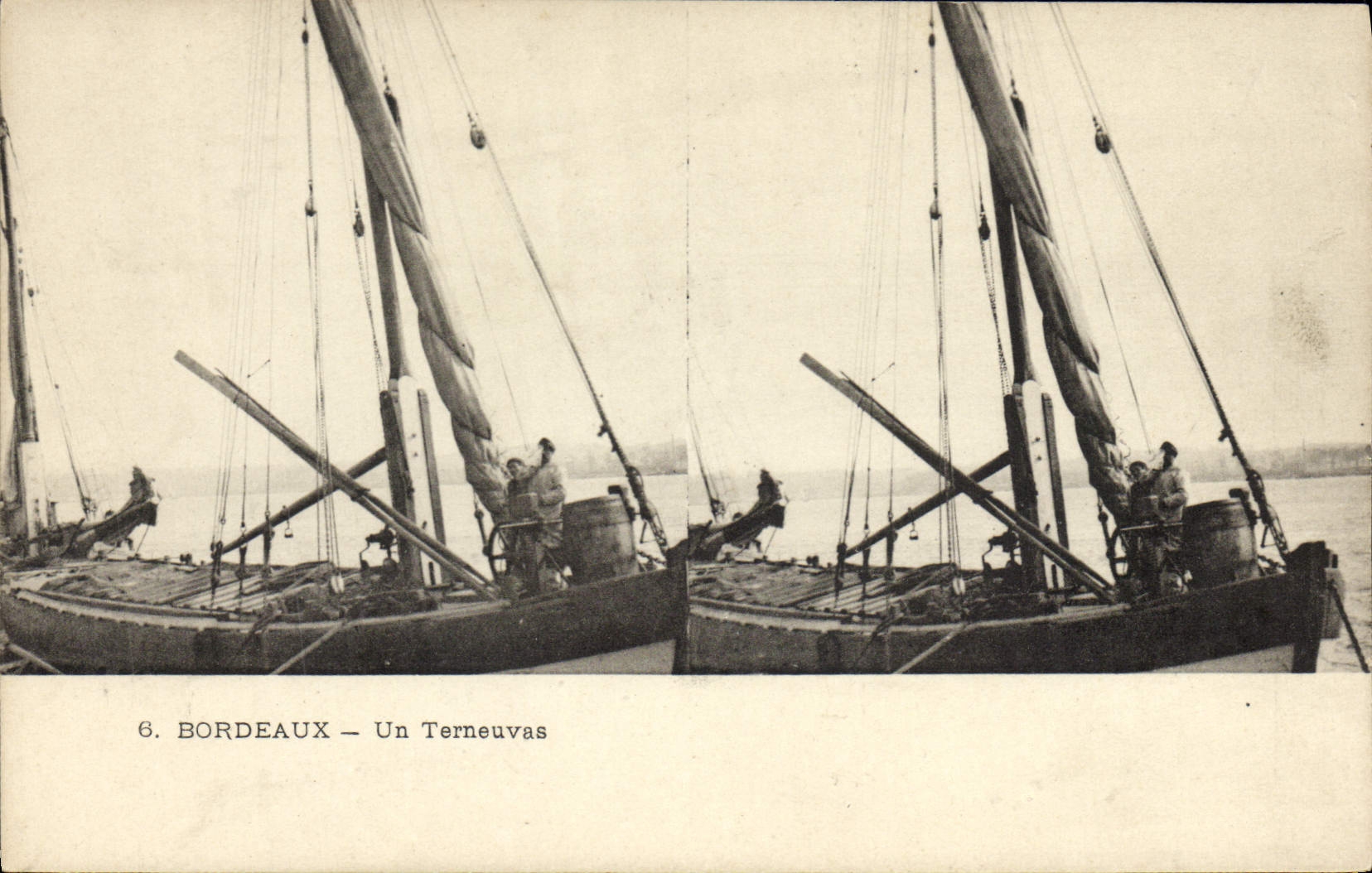 VINTAGE POSTCARD Boat of Bordeaux sin Terneuvas