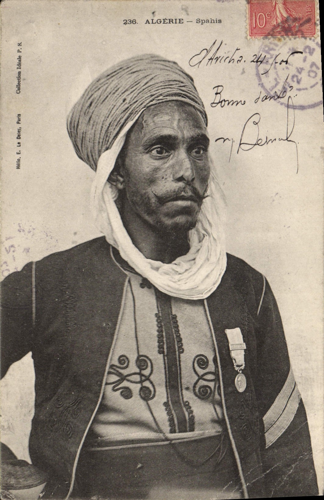 VINTAGE POSTCARD Militaria Spahis Algeria