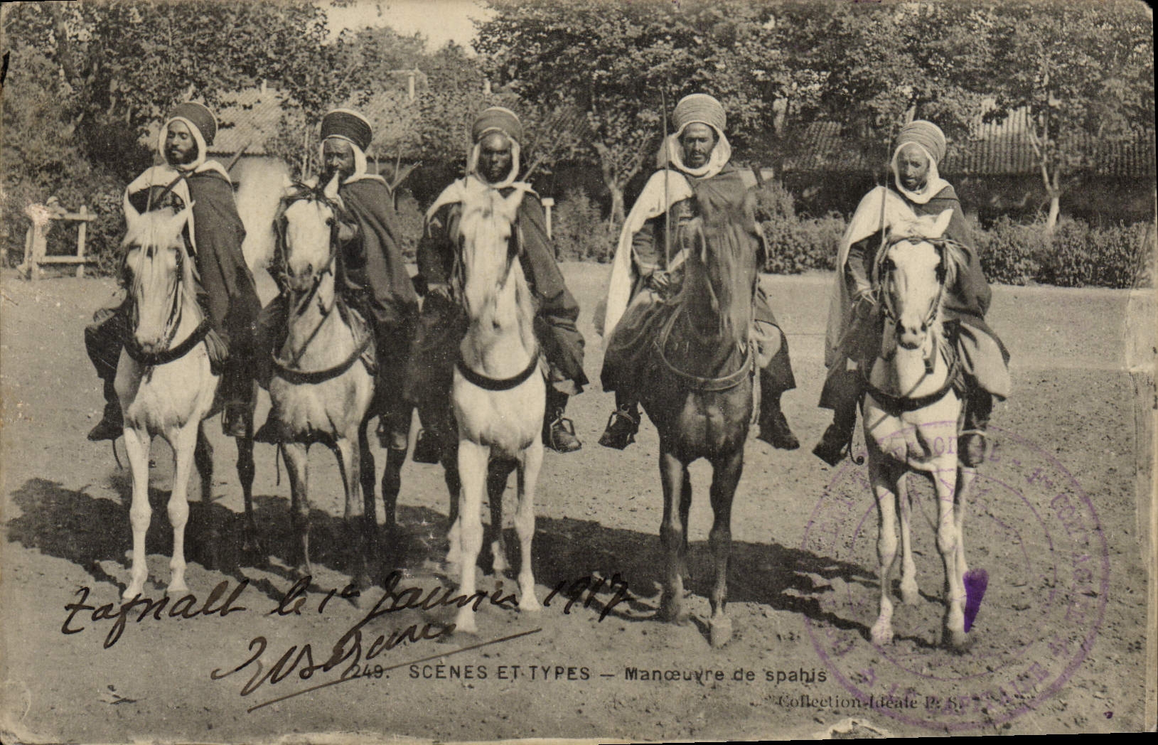 La POSTAL Militaria de la VENDIMIA funciona de Spahis