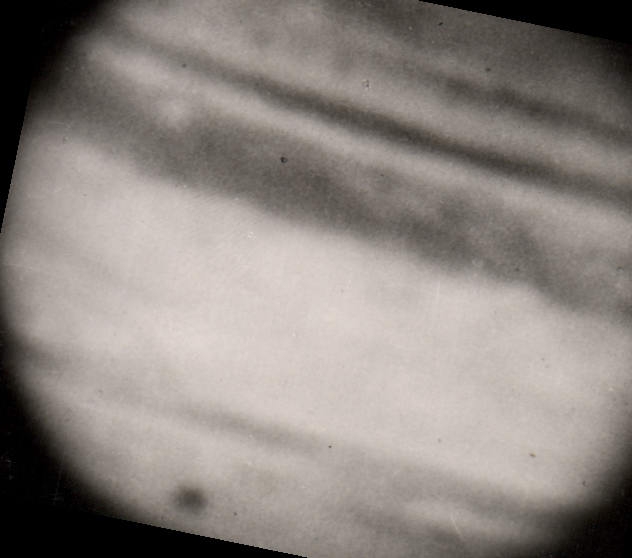 CPM Observatoire du Pic du Midi Bagneres de Bigorre La planete Jupiter avec l'ombre d'un satellite