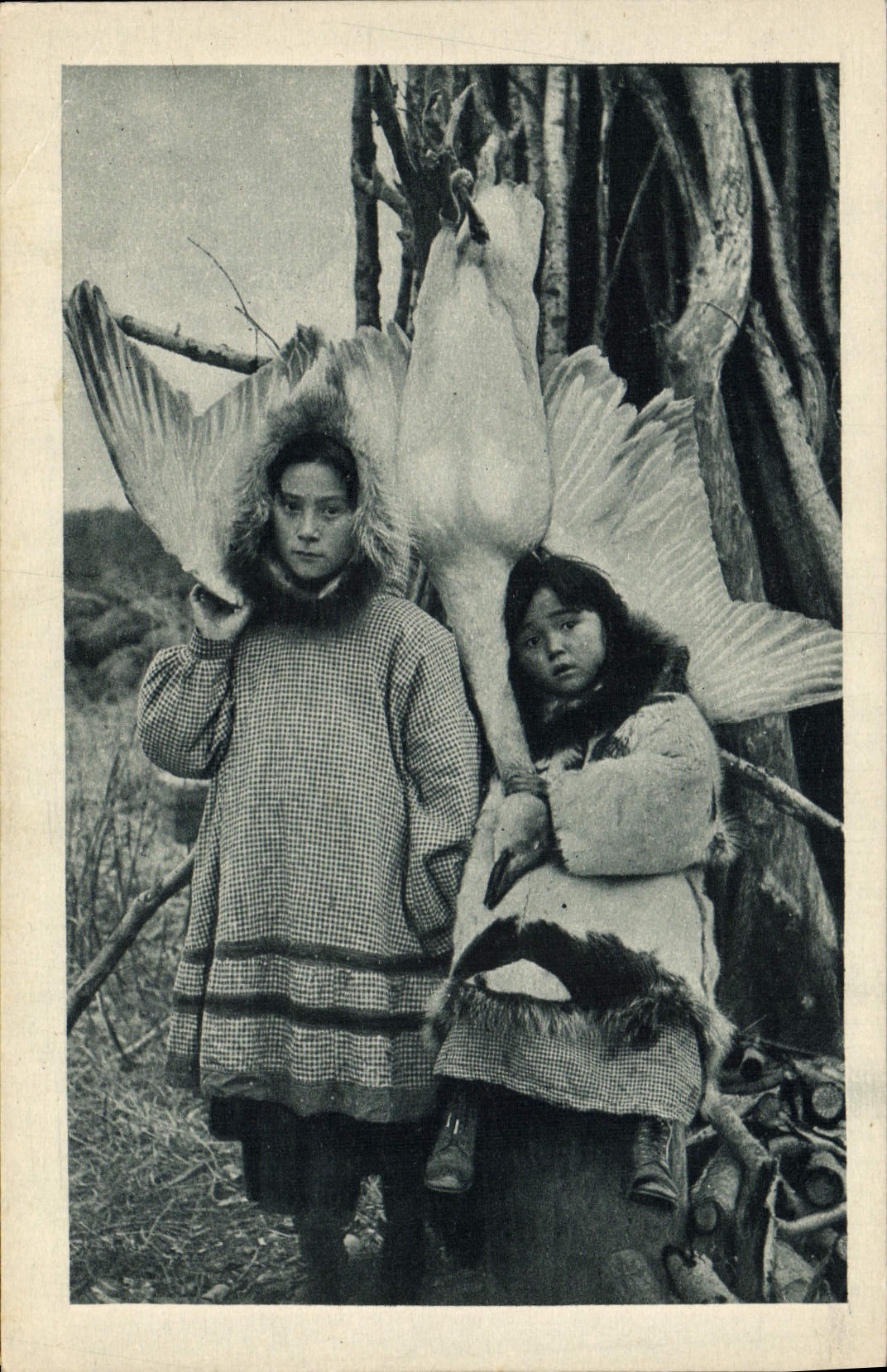 CPA Polaire Grand Prix de Rome Chez les Esquimaux Alaska