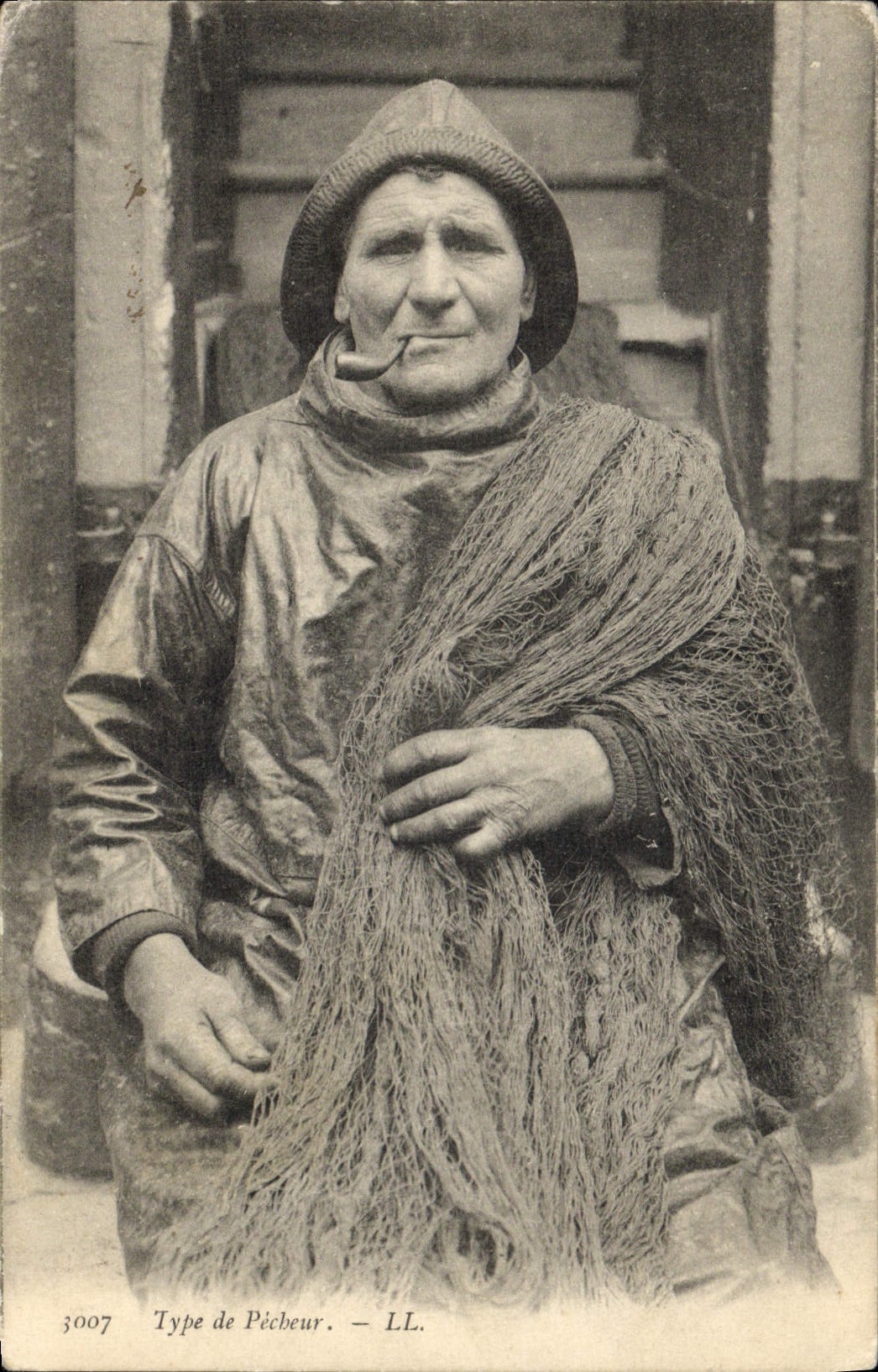 CPA Peche Type de pecheur