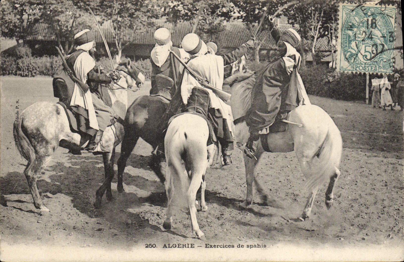 VINTAGE POSTCARD Militaria Algeria Exercises of Spahis