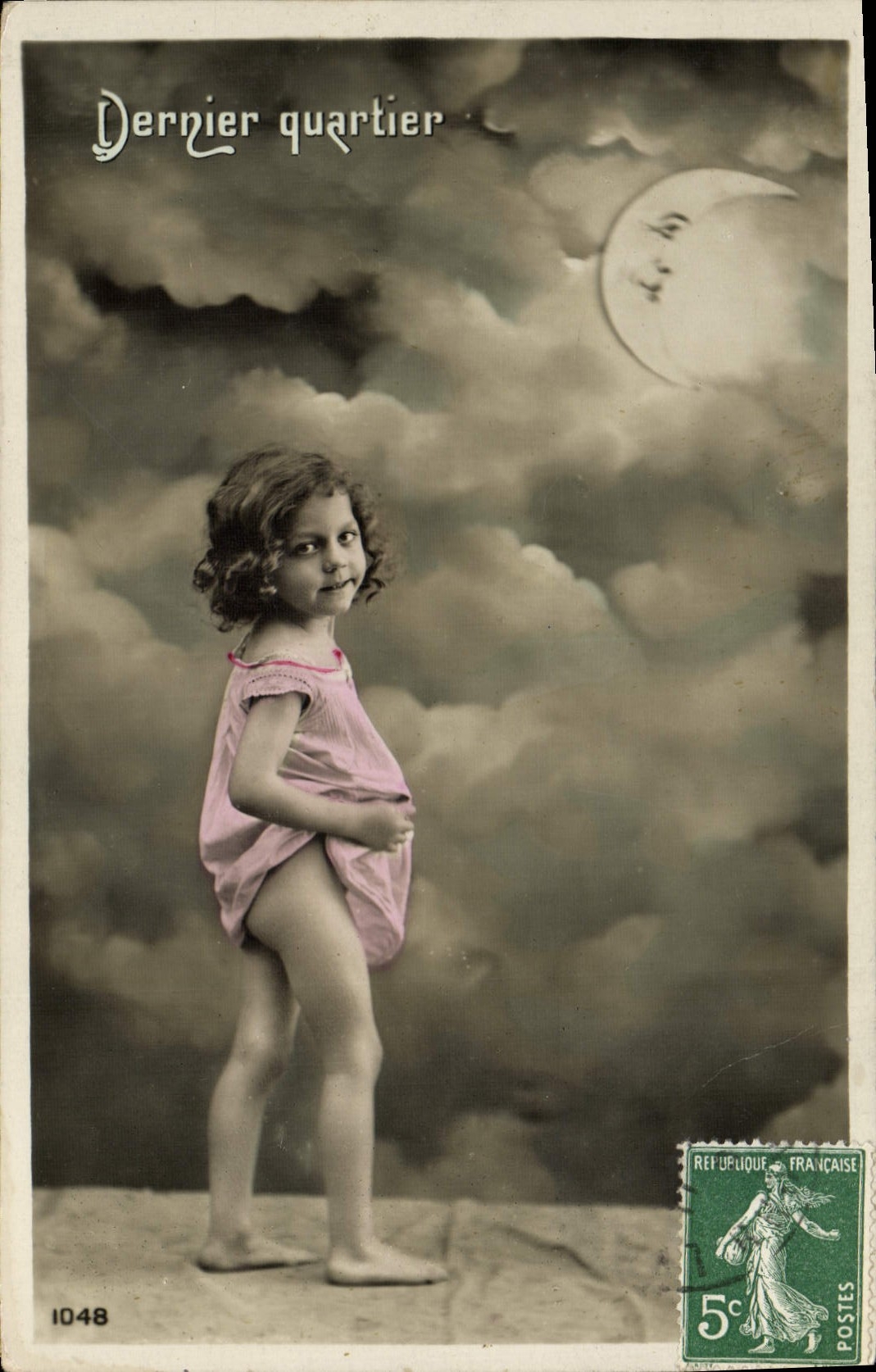 CPA Fantaisie Lune Enfant Dernier quartier