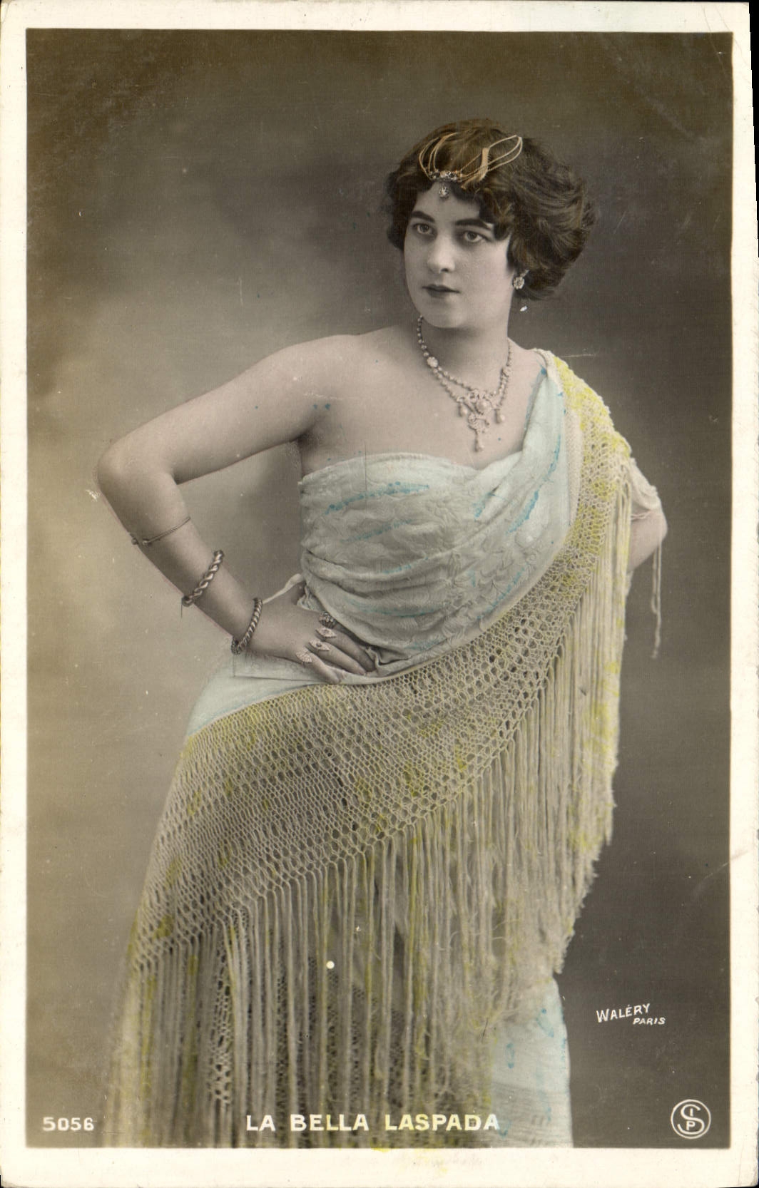 VINTAGE POSTCARD Theater Fantasy Woman Bleated It Laspada