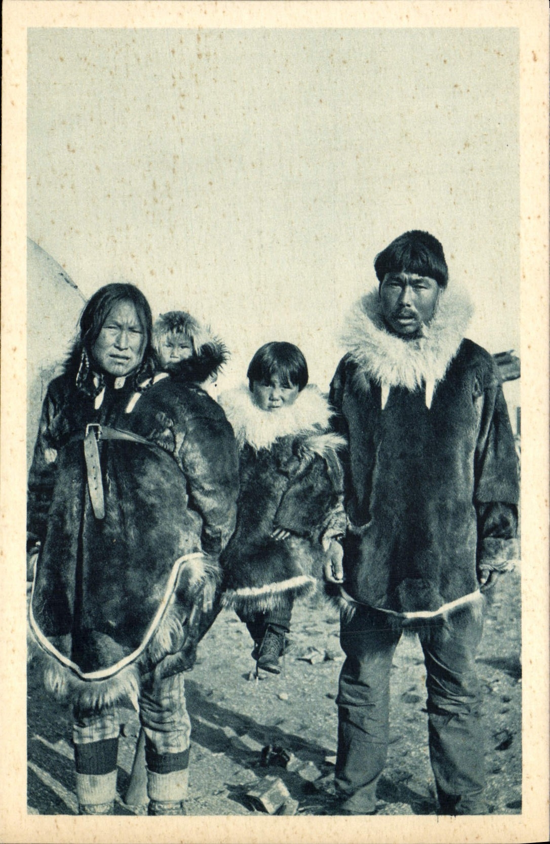 CPA Polaire Ceux que la civilisation n'a pas desaxes Cercle Arctique Alaska