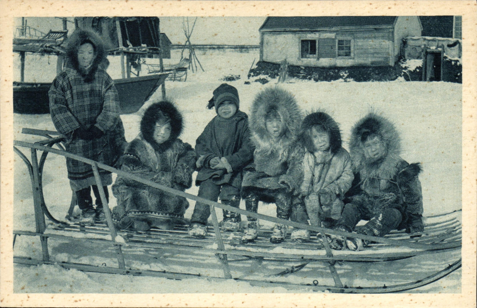 VINTAGE POSTCARD Polaire the young generation in furs Rings Arctic Alaska