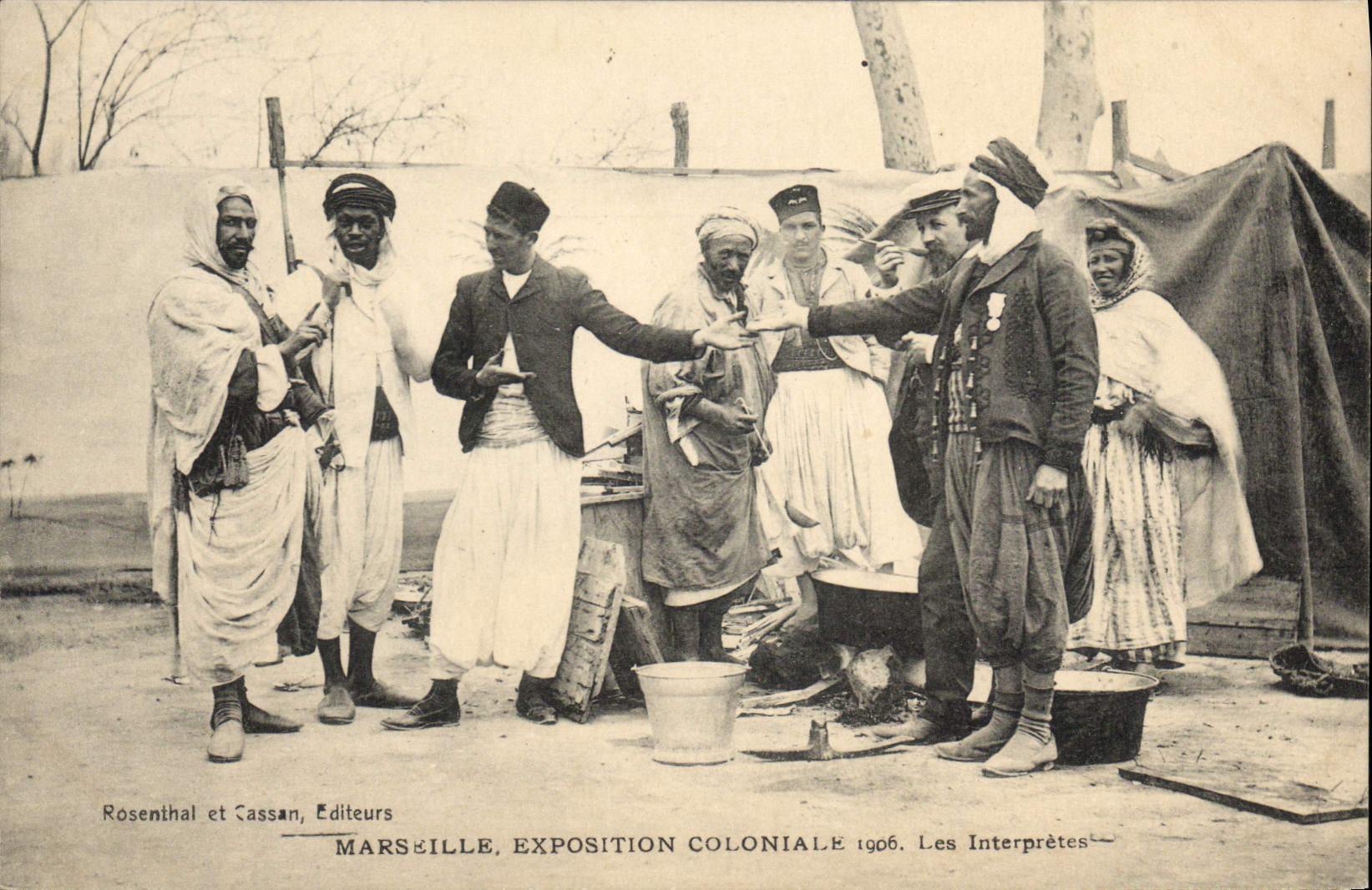 CPA Militaria Marseille Exposition coloniale 1906 Les interpretes