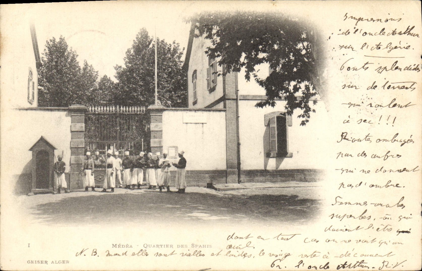 CPA Militaria Medea Quartier des Spahis