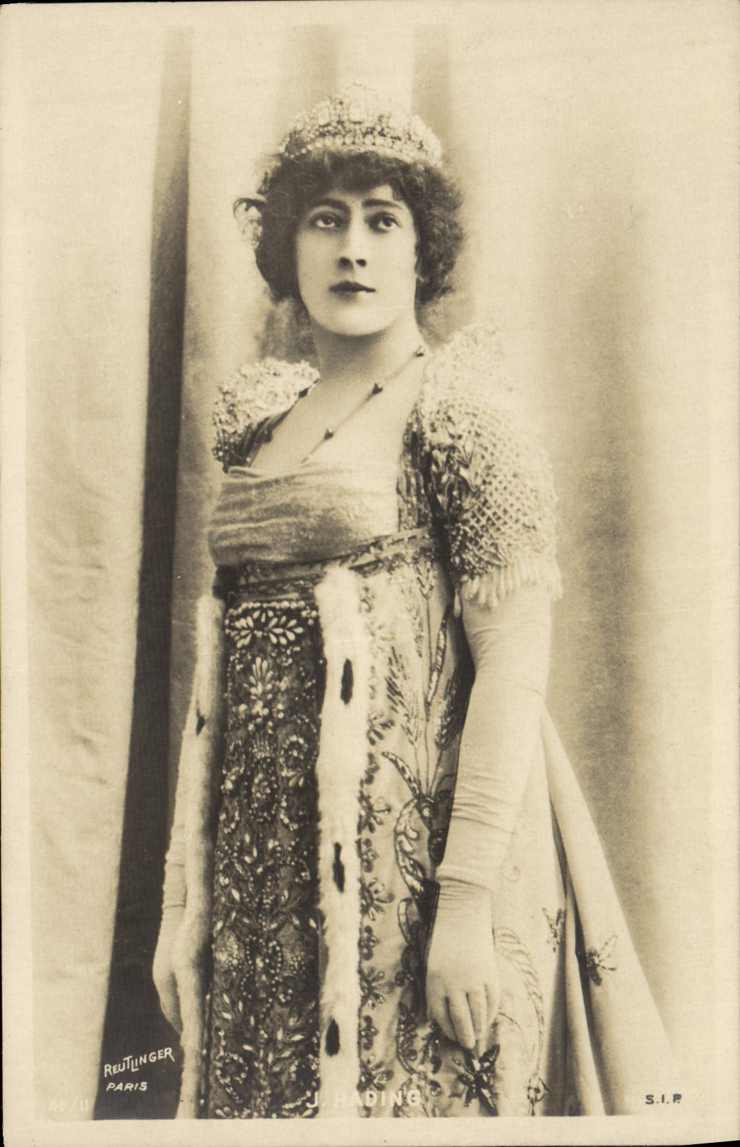 VINTAGE POSTCARD Woman Hading Theater