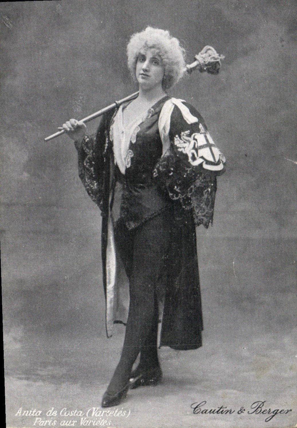 VINTAGE POSTCARD Woman Theater Anita of Costa Paris Varieties to the Cautin Varieties & Shepherd