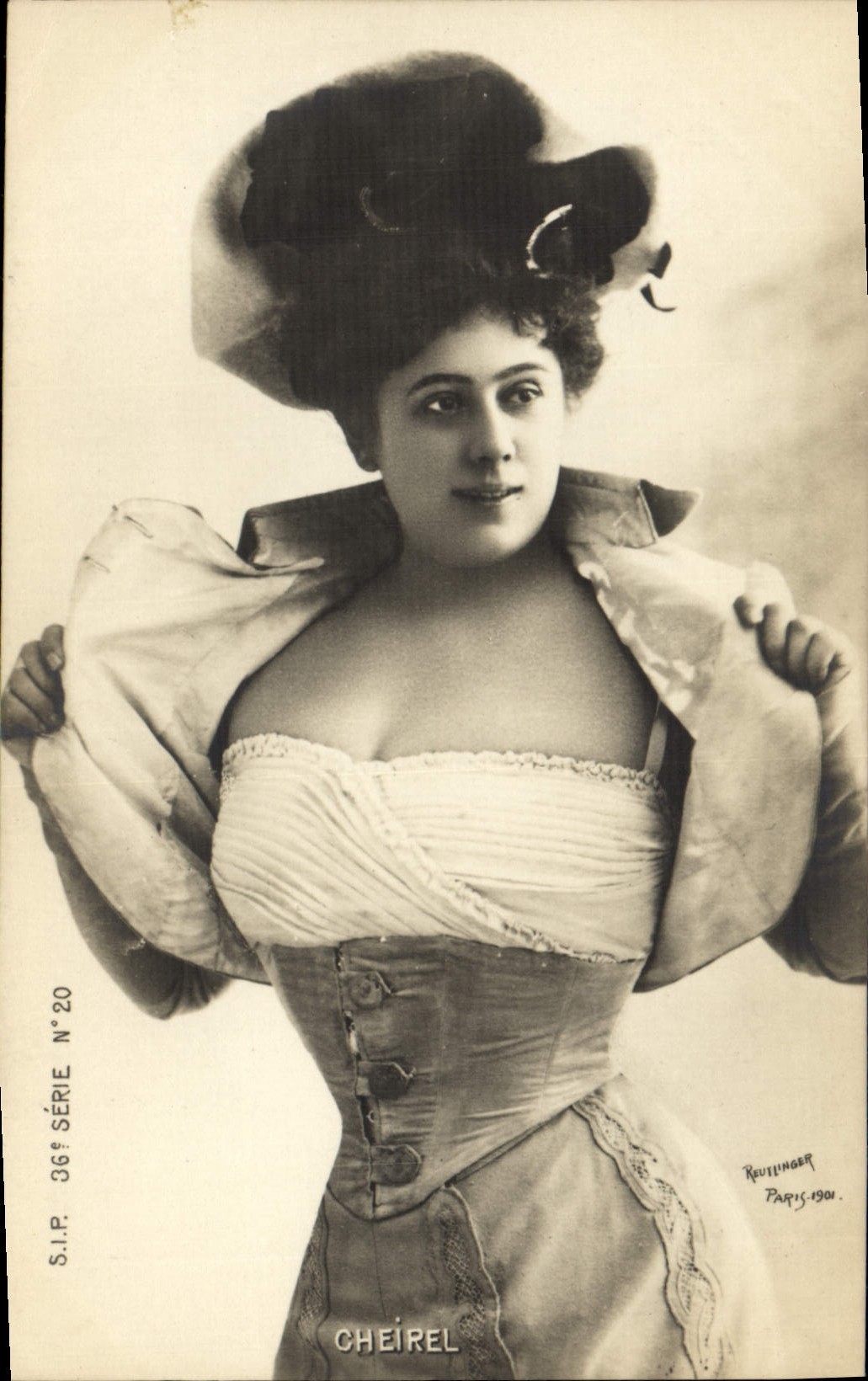 VINTAGE POSTCARD Woman Cheirel Theater