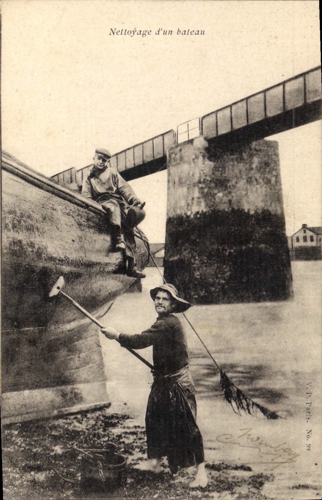 CPA Peche Nettoyage d'un bateau