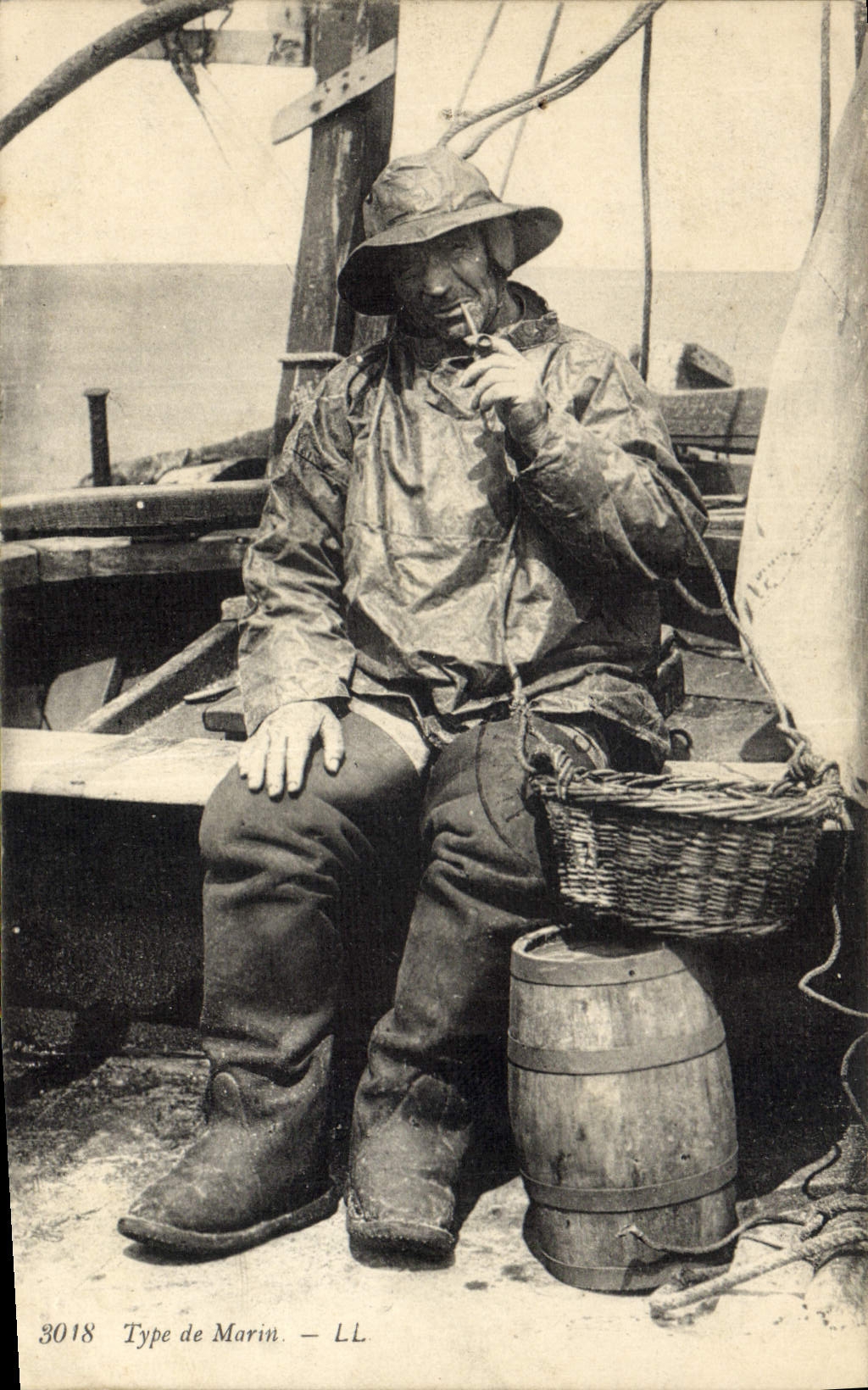 CPA Peche Type de marin