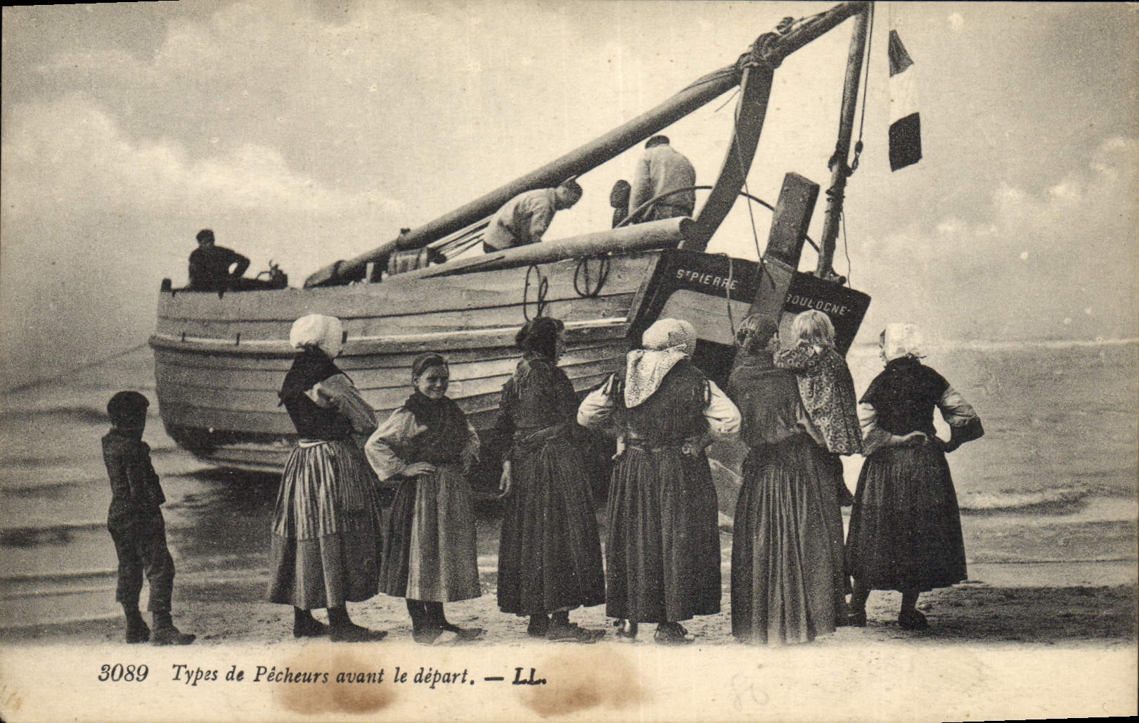 CPA Peche Types de pecheurs avant le depart