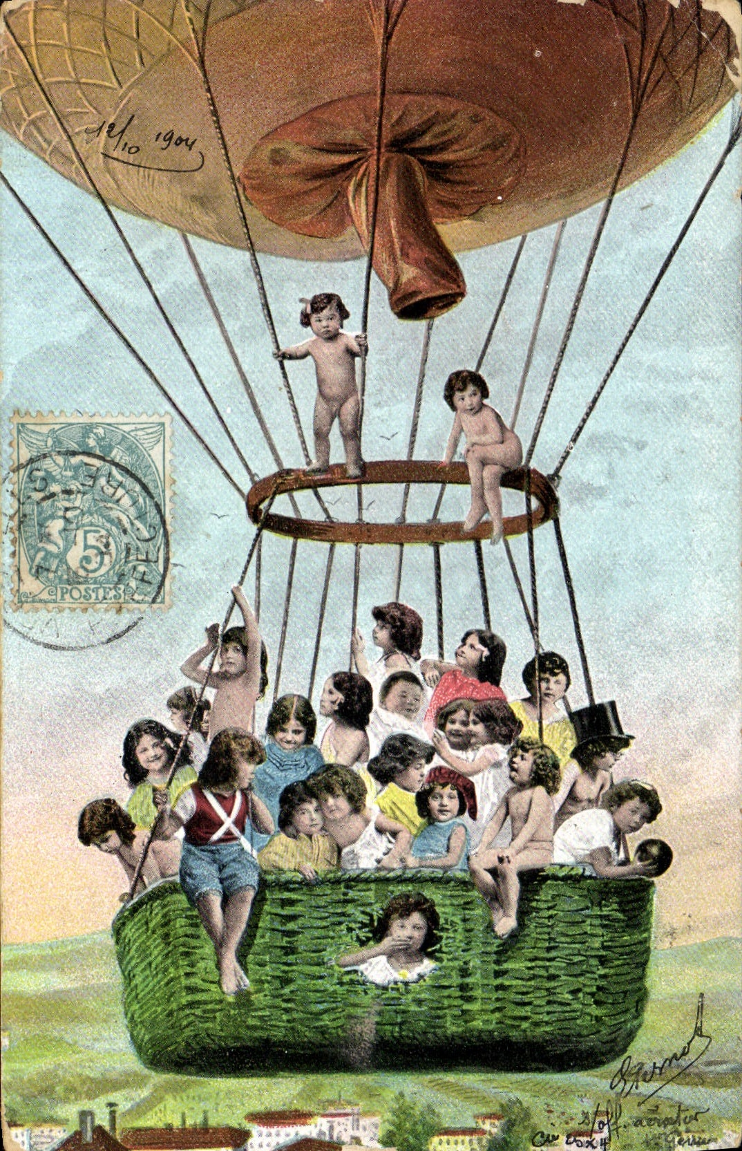VINTAGE POSTCARD Fantasy Child Baby Balloon Montgolfier