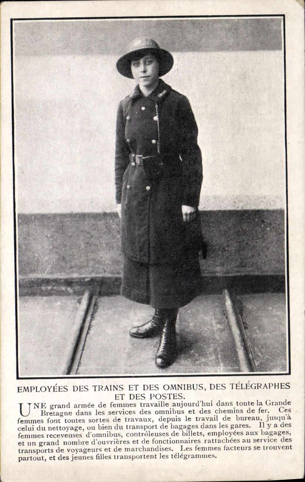 Vintage Postcard Employed of the trains and the slow trains of the telegraphs and the stations