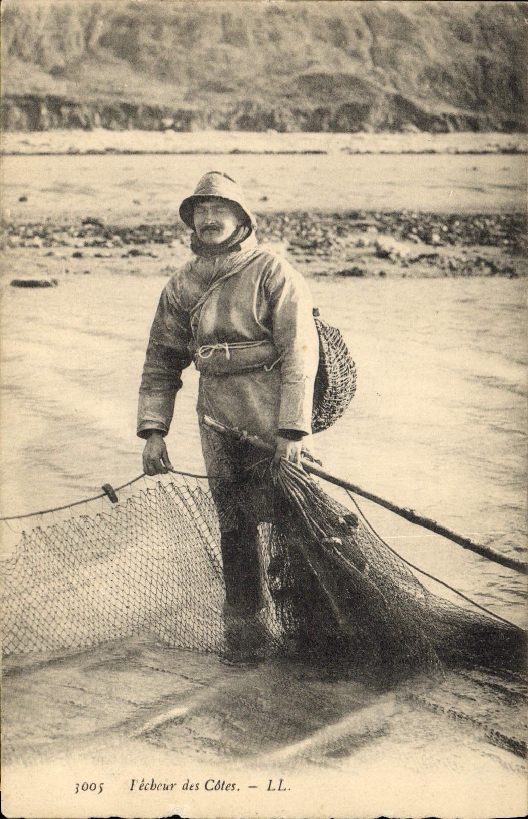 Vintage Postcard Fishes Sinning dimensions