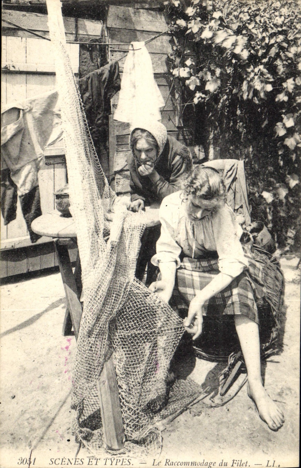 Vintage Postcard Fishes the mending of the net