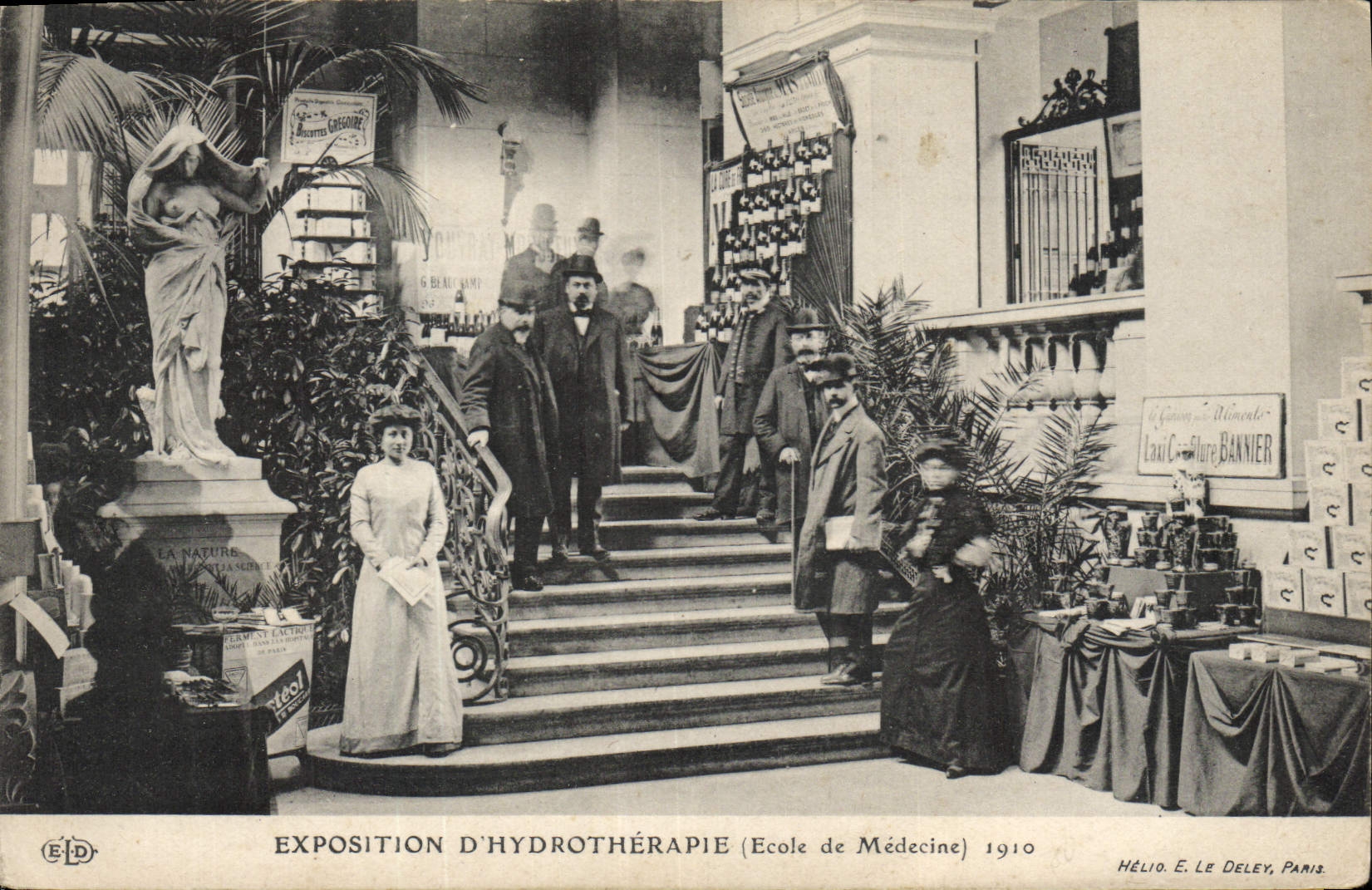 Vintage Postcard Exposure of hydrotherapy School of Medeline 1910