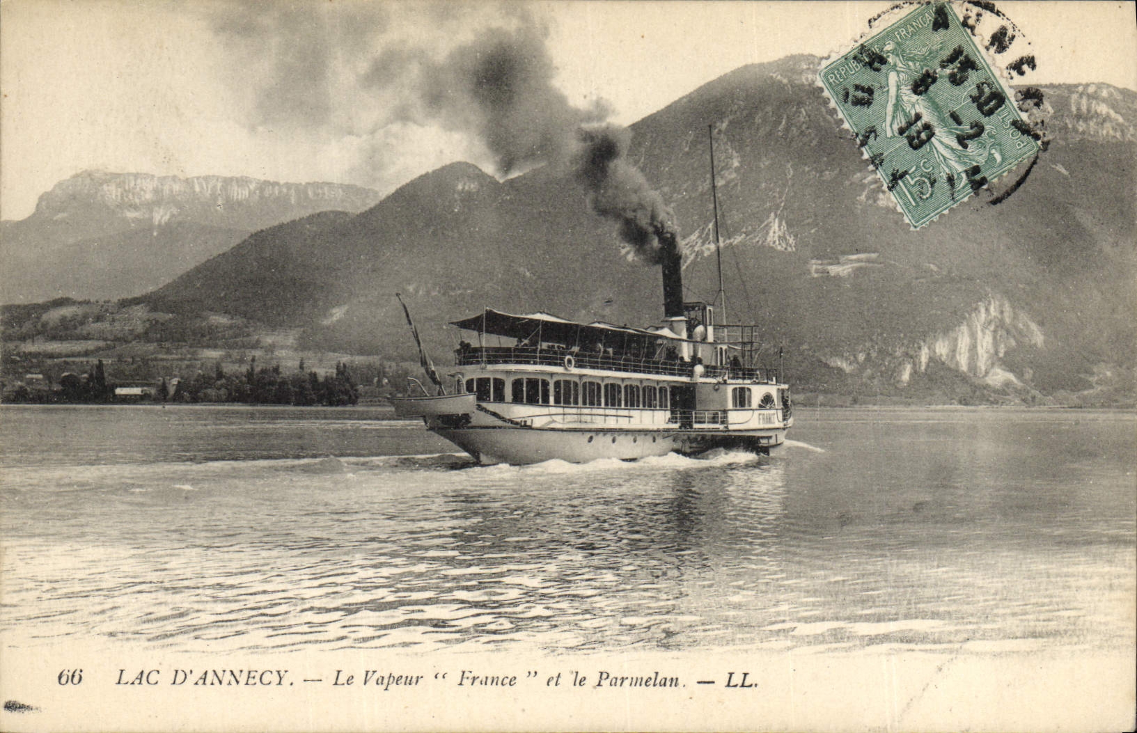 CPA Bateau Lac d'Annecy Le vapeur France et le Parmelan