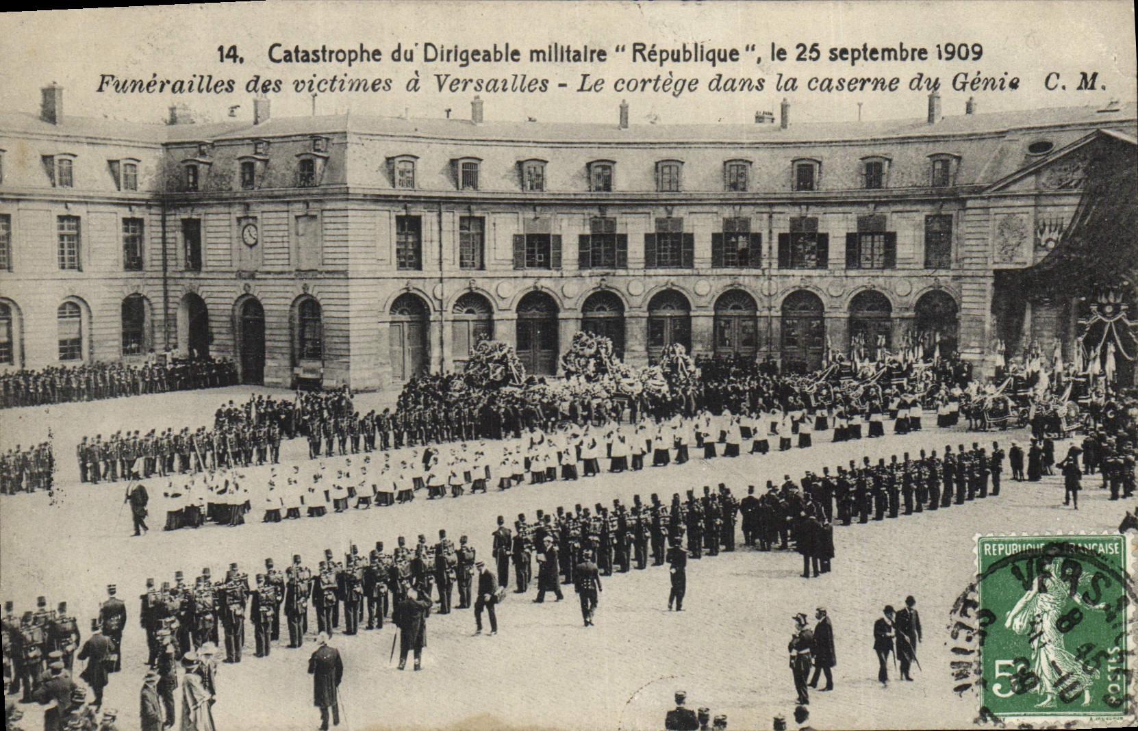 CPA Catastrophe du dirigeable militaire Republique 25 septembre 1909 Funerailles des victimes Zeppelin