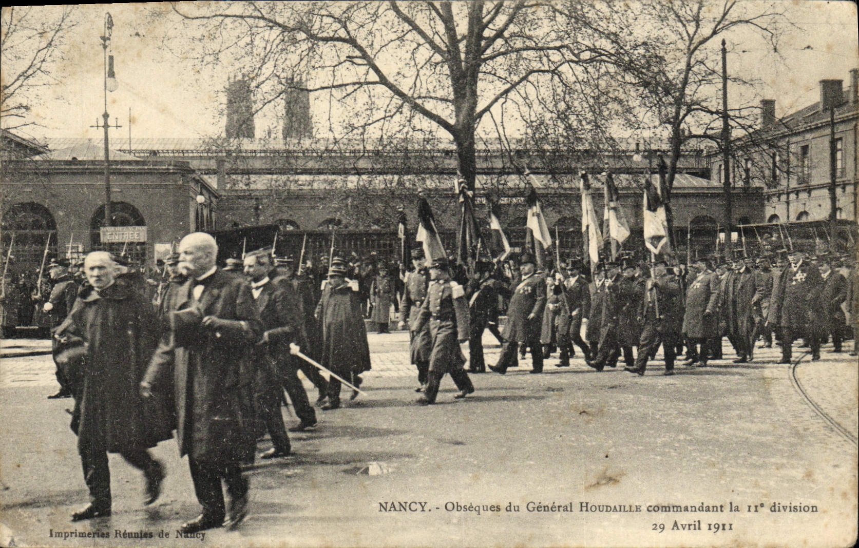 Vintage Postcard Nancy Funeral of general Houdaille ordering the 11th division