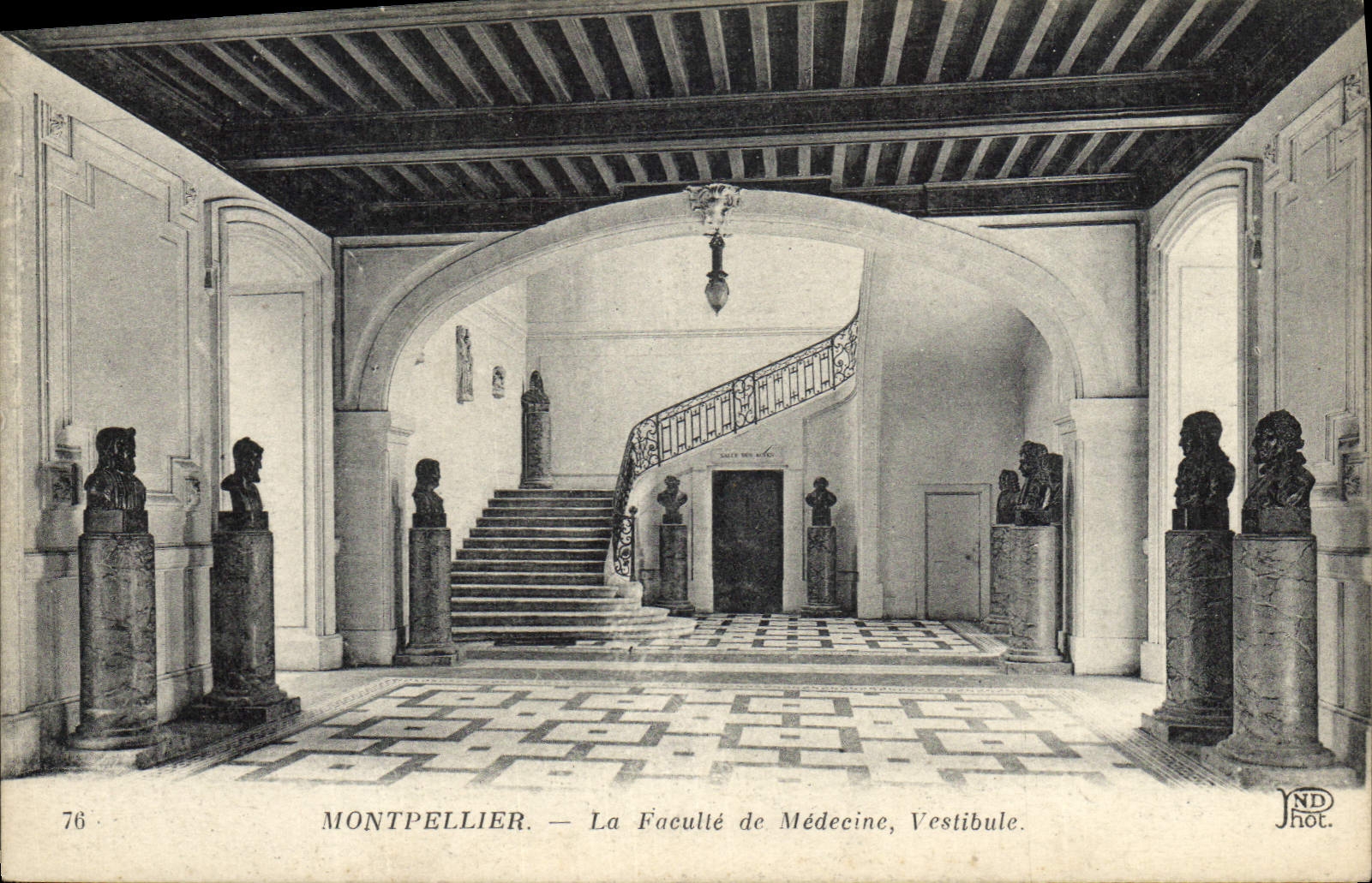 Vintage Postcard Montpellier the medical college Hall