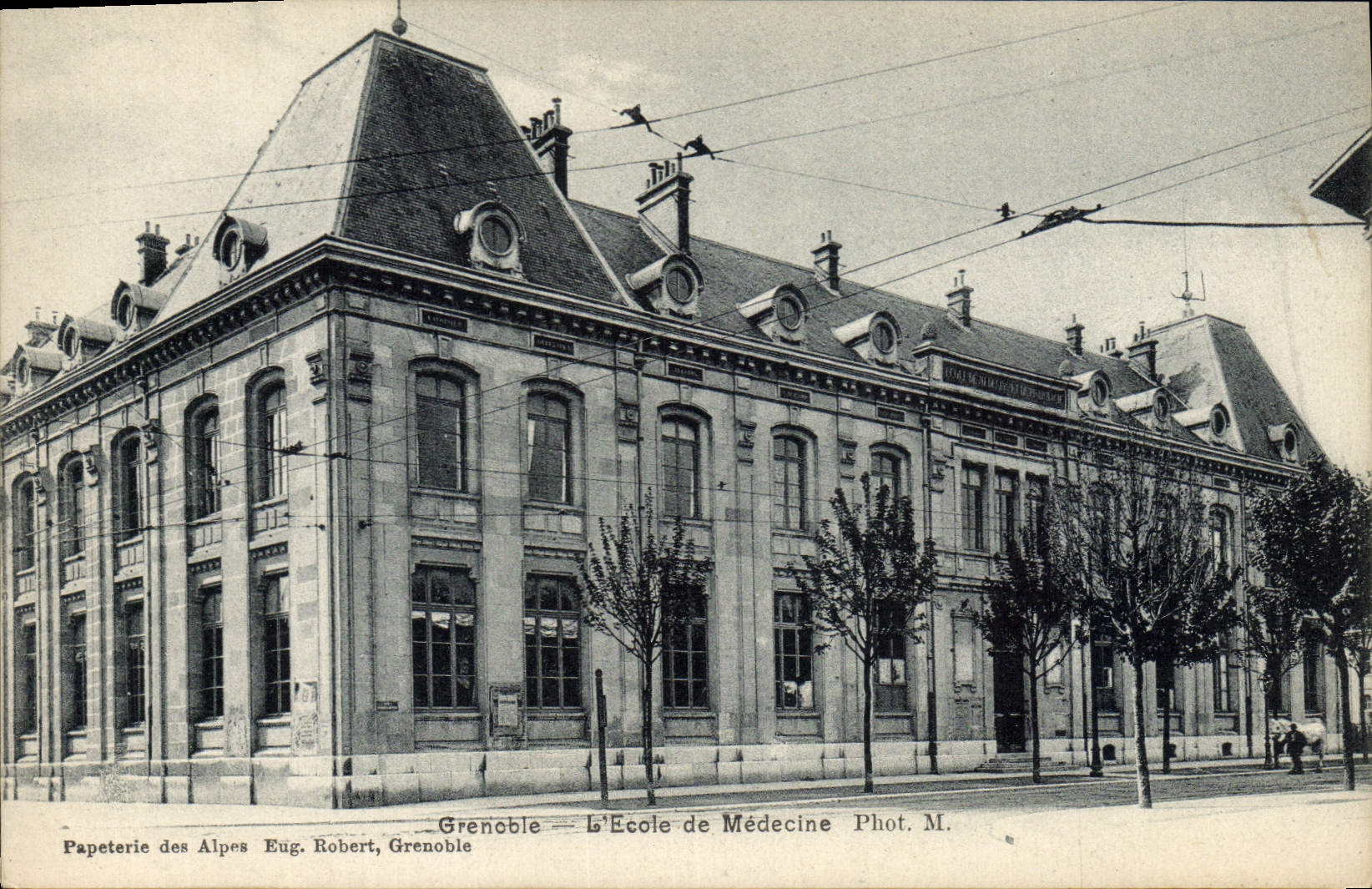 Postal Militaria Grenoble la escuela de medicina