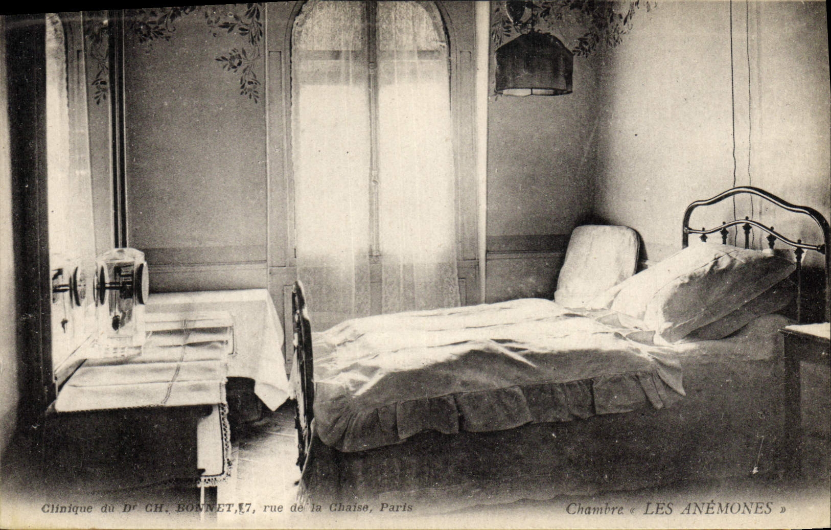 Vintage Postcard Private clinic of Dr. Bonnet Street of the Chair Paris Room Anemones