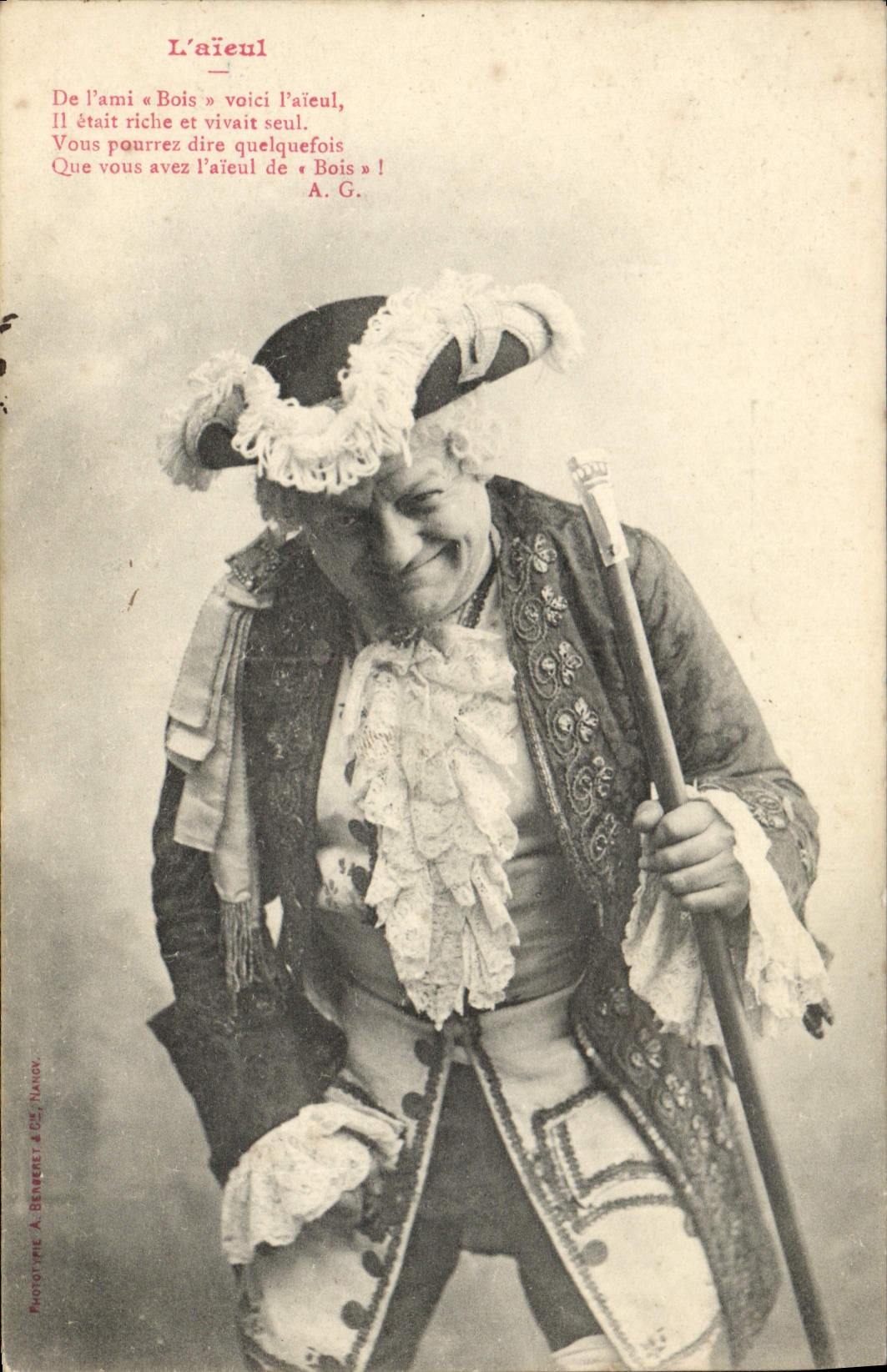 CPA Fantaisie L'aieul 