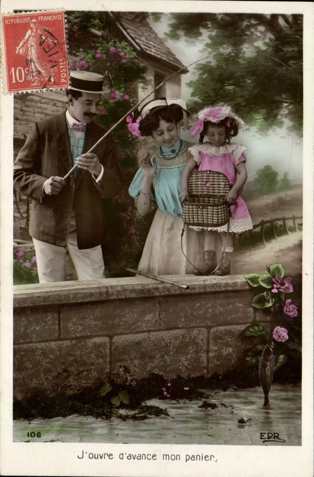 Postal Pesca Mujer - niño