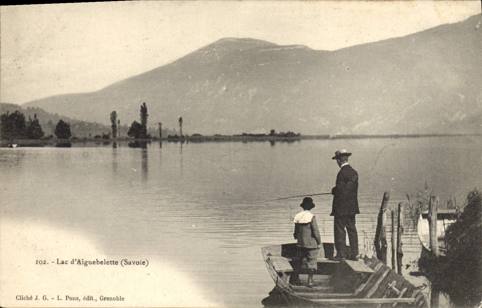 CPA Lac d'Aiguebelette Savoie Peche 
