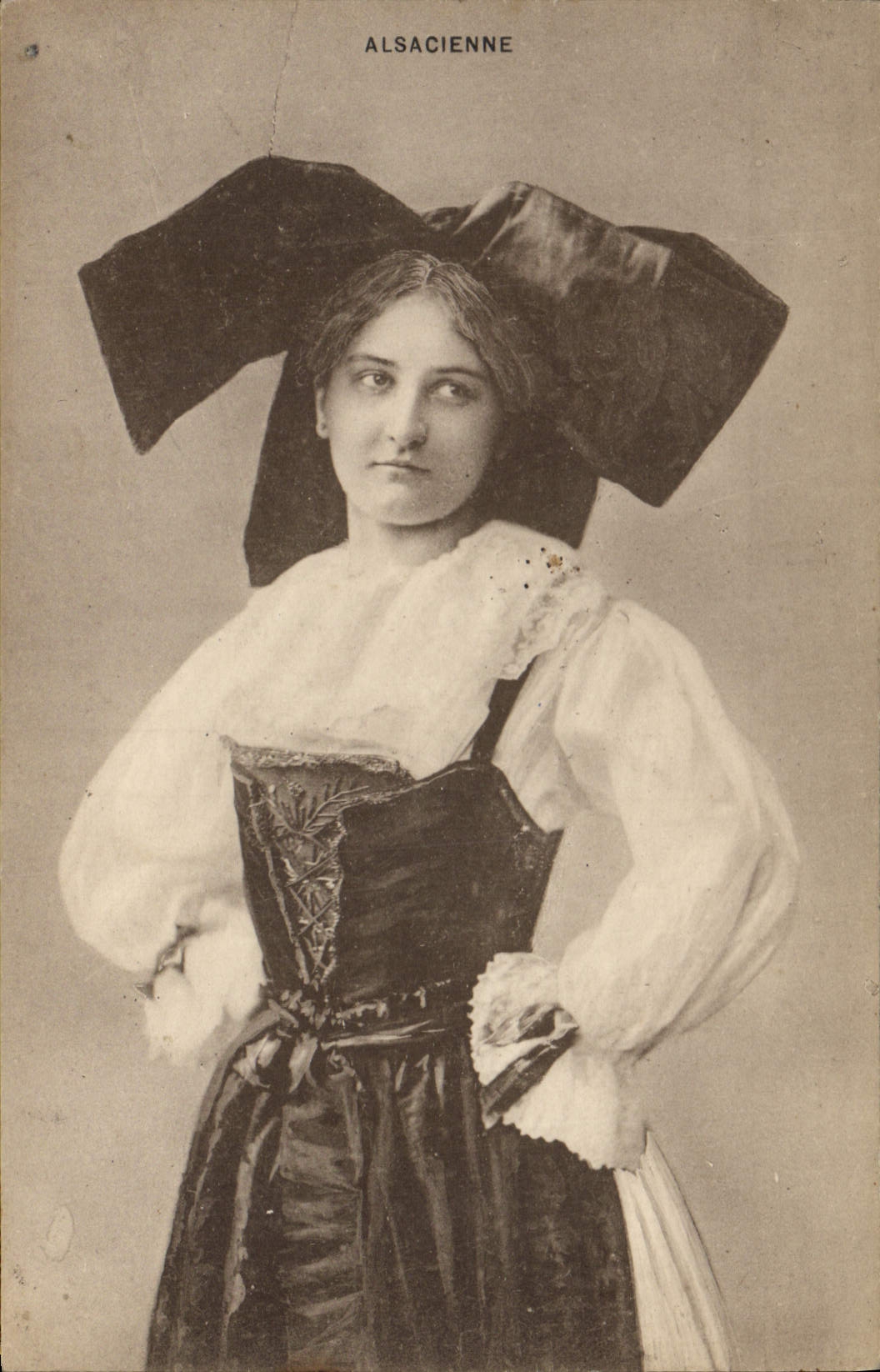 CPA Folklore Alsace Alsacienne 