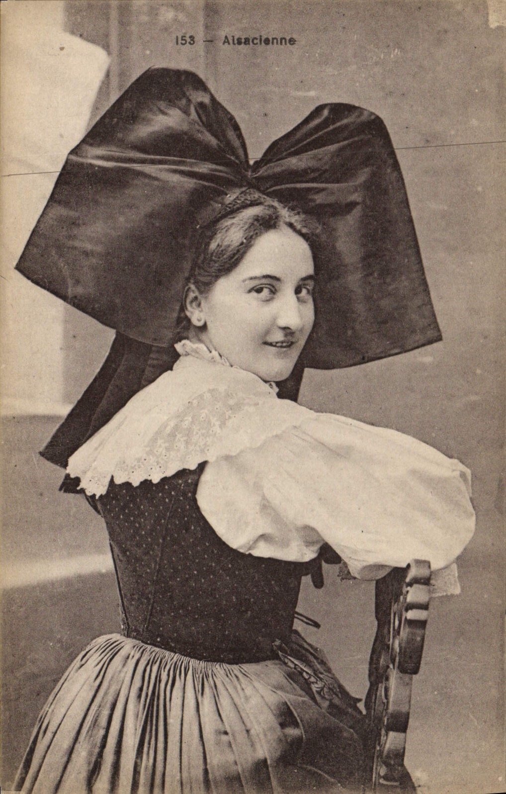 CPA Folklore Alsace Alsacienne 