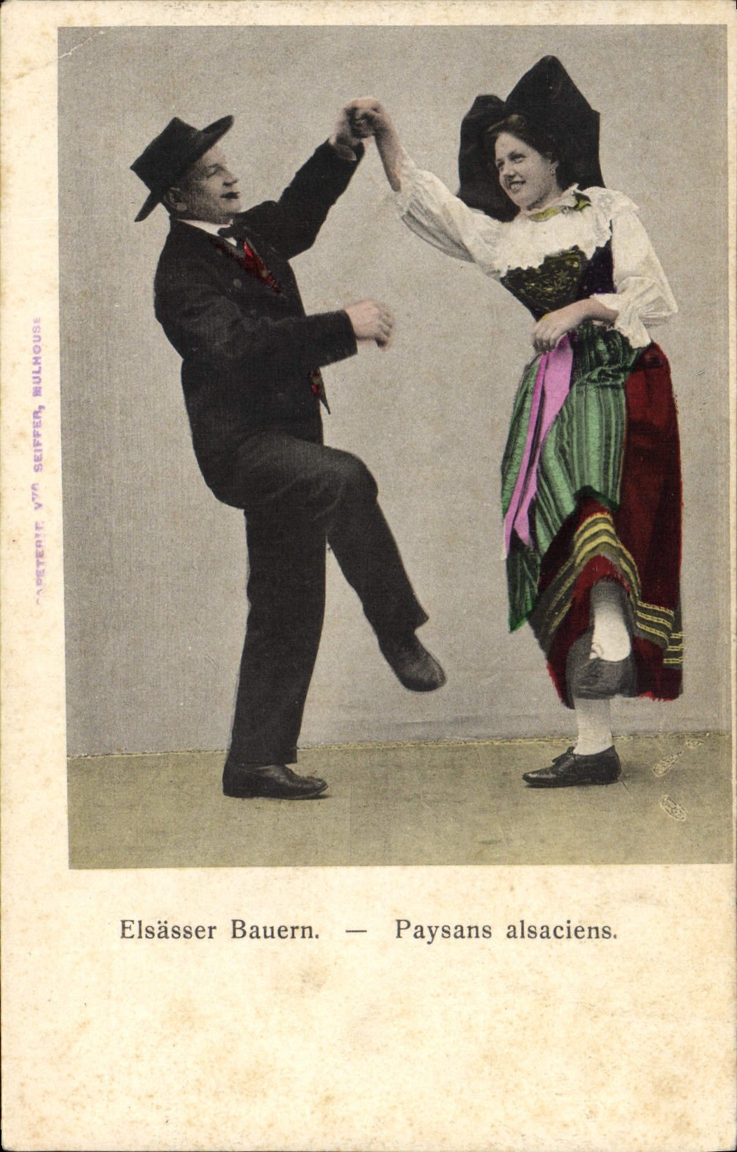 CPA Folklore Alsace Paysans Alsaciens