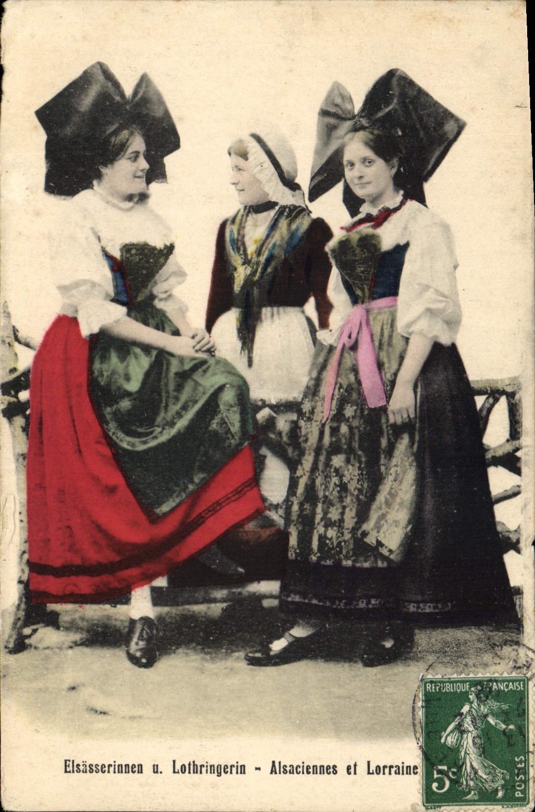 CPA Folklore Alsace Alsacienne et Lorraine