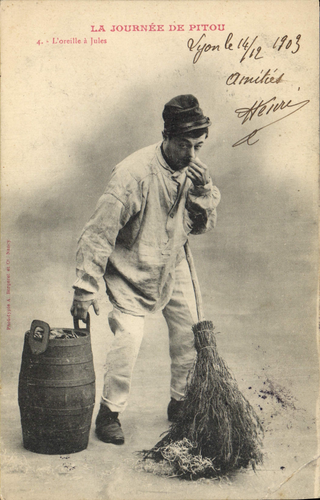 CPA Fantaisie La journee de Pitou Militaria