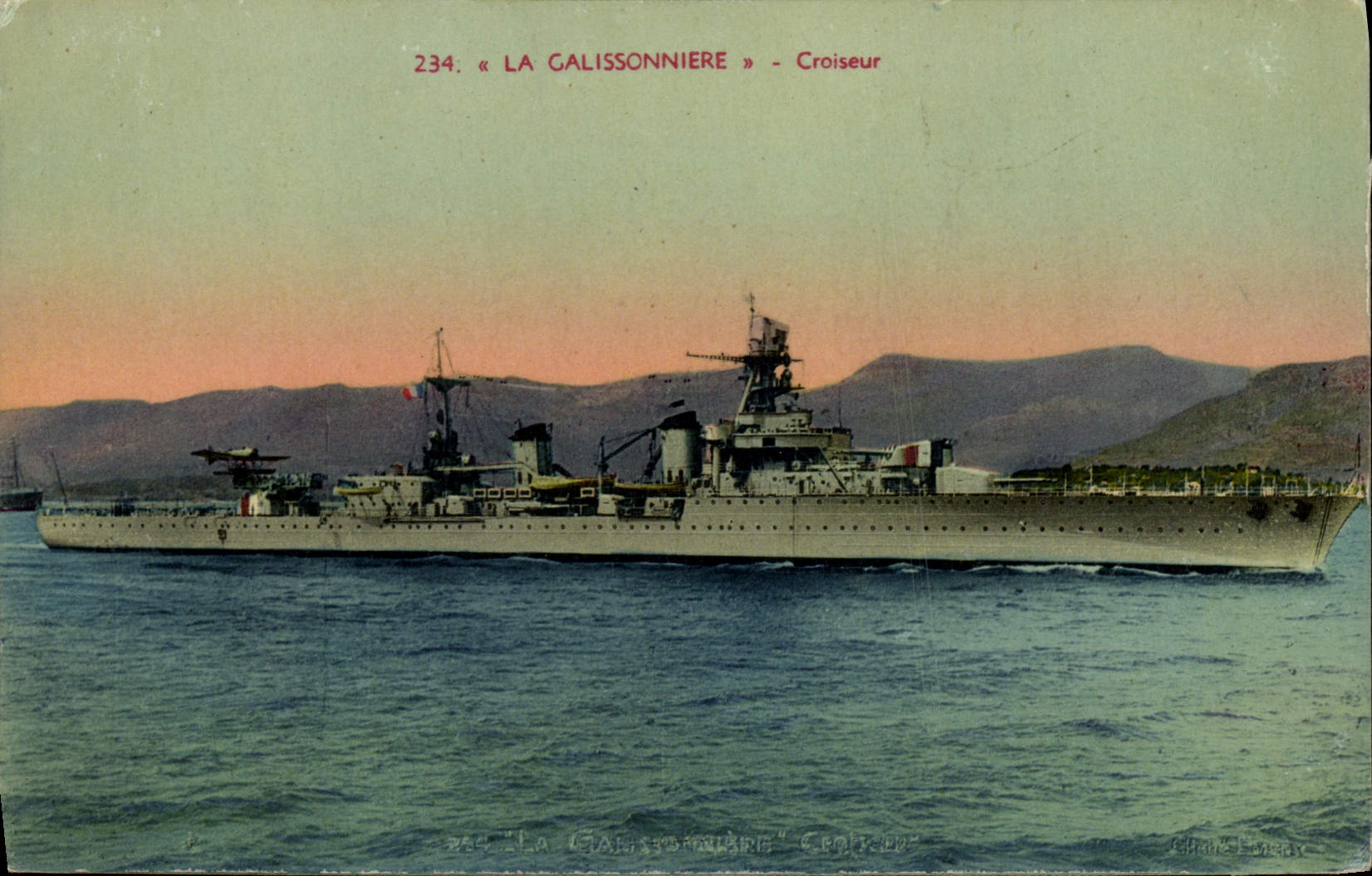CPA Bateau La Galissonniere Croiseur