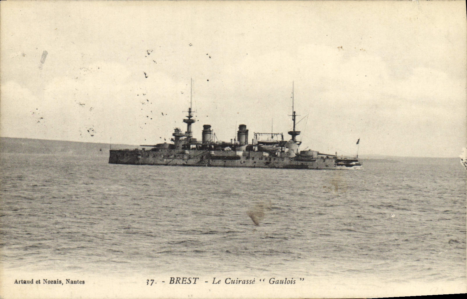 Vintage Postcard Bateau Brest armours It Gaulois