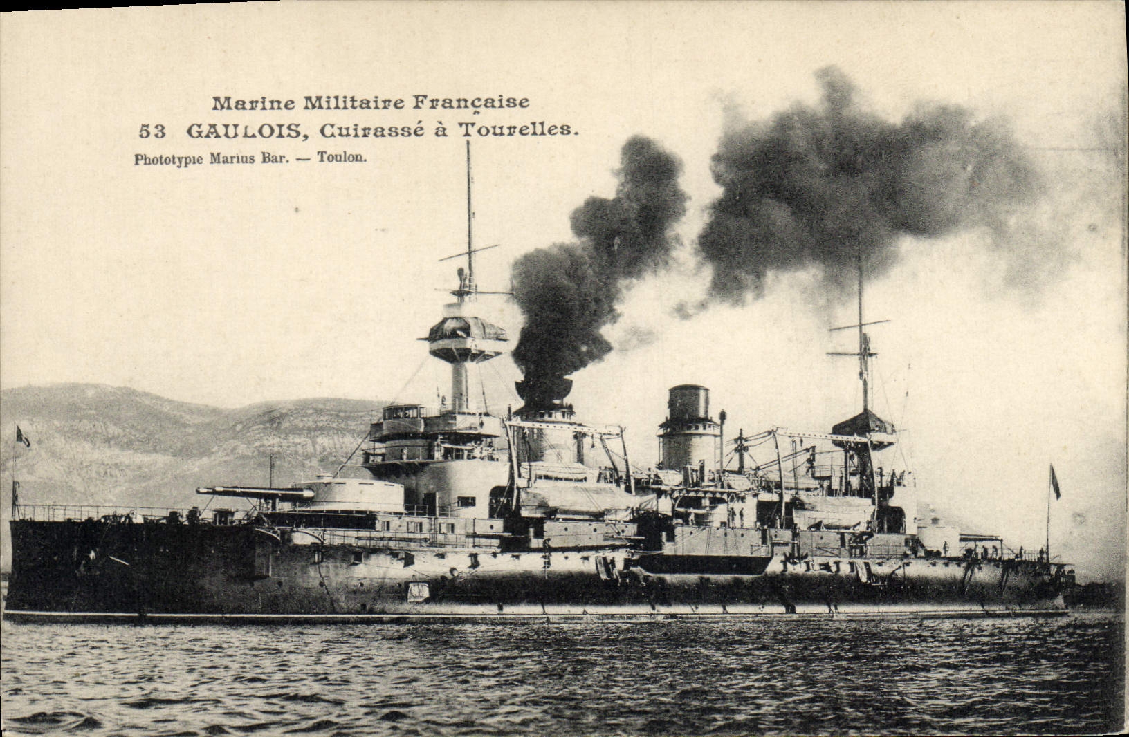 CPA Bateau Gaulois Cuirasse a tourelles