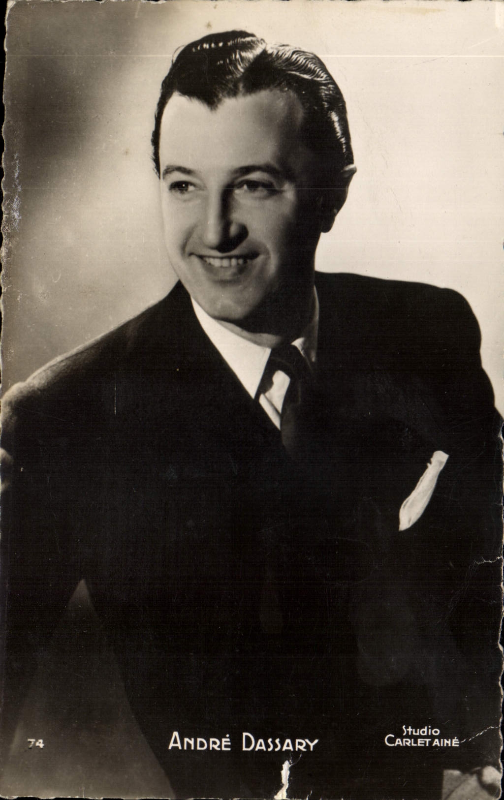 Postal Andre Dassary