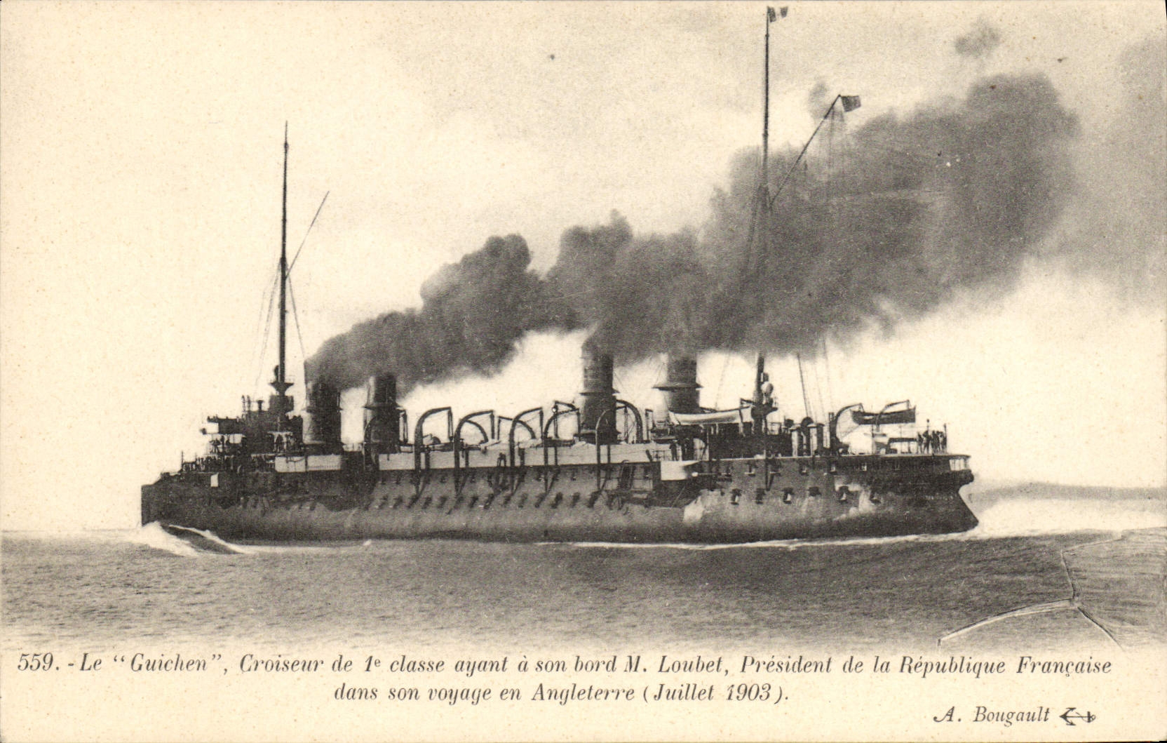 CPA Bateau Maroc Casablanca Le croiseur Galilee bombardant la ville