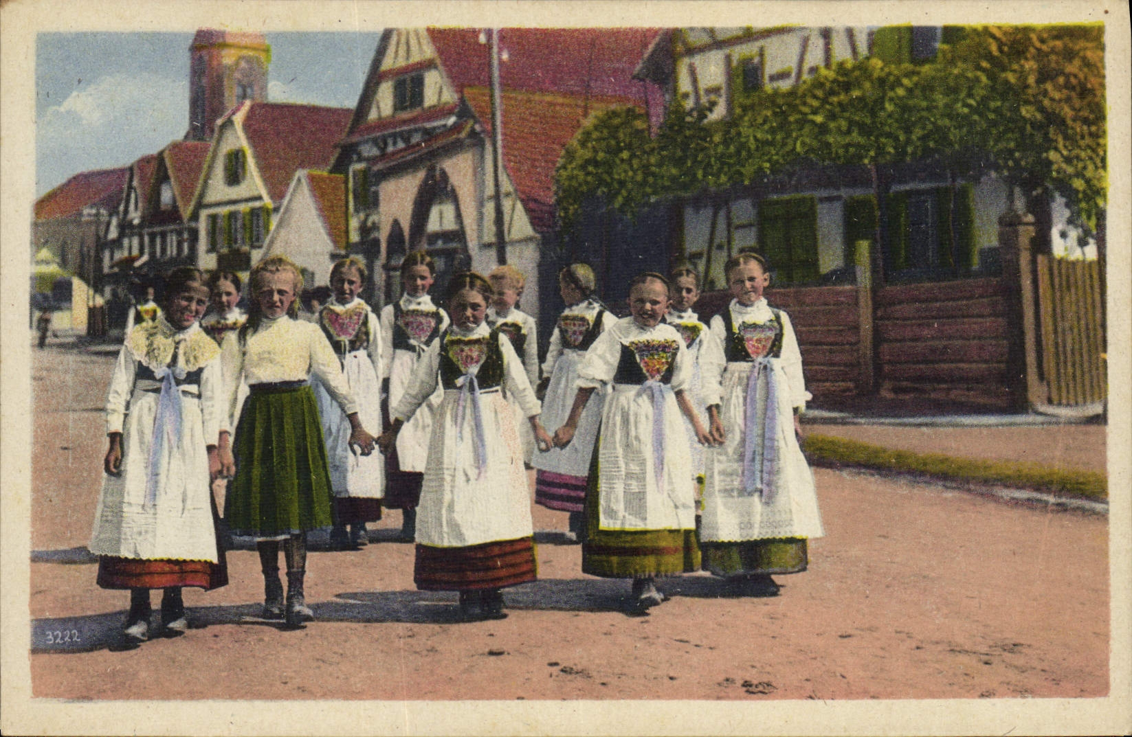 Vintage Postcard Folklore Alsace Elsassiche Bauernmadchen