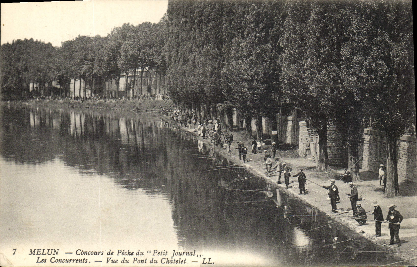 Postal Pesca Pecador Melun Ayuda pesquera del Pequeño Diario los competidores Vista del Puente del Castillete